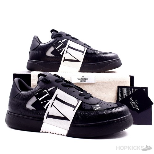 VG VL7N Black Sneakers
